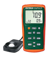 EXTECH EA33: EasyView™ Light Meter with Memory